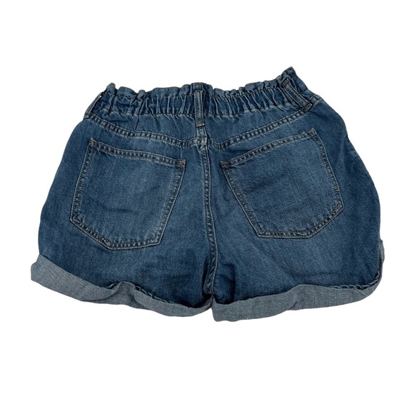 GAP 3" Cinched Waist Cuffed Hem Jean Shorts Size 27 Petite Women’s - Picture 3 of 6
